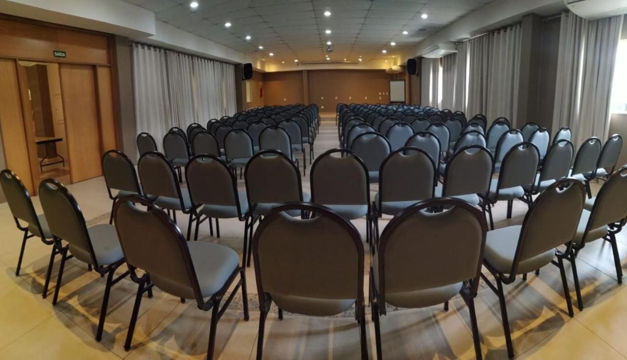 Hotel Venturim 新文达移民镇 外观 照片
